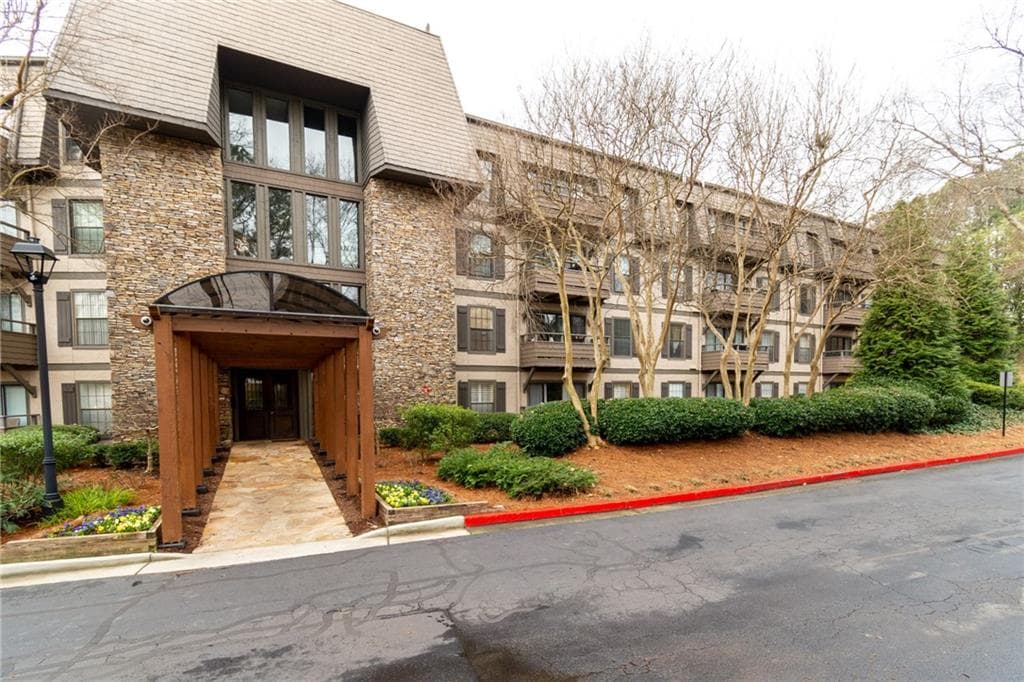 1411 Highland Bluff Drive 411, Atlanta, GA 30339 — most recent listing photo