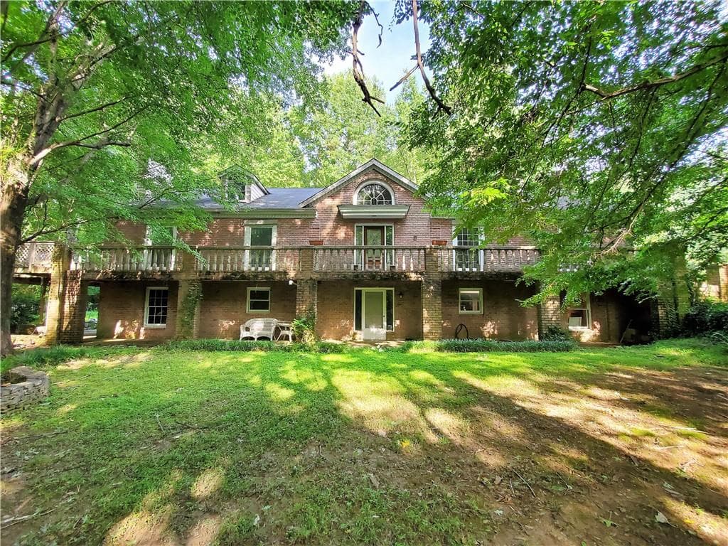 5495 E Idlewood Lane, Sandy Springs, GA 30327 — most recent listing photo