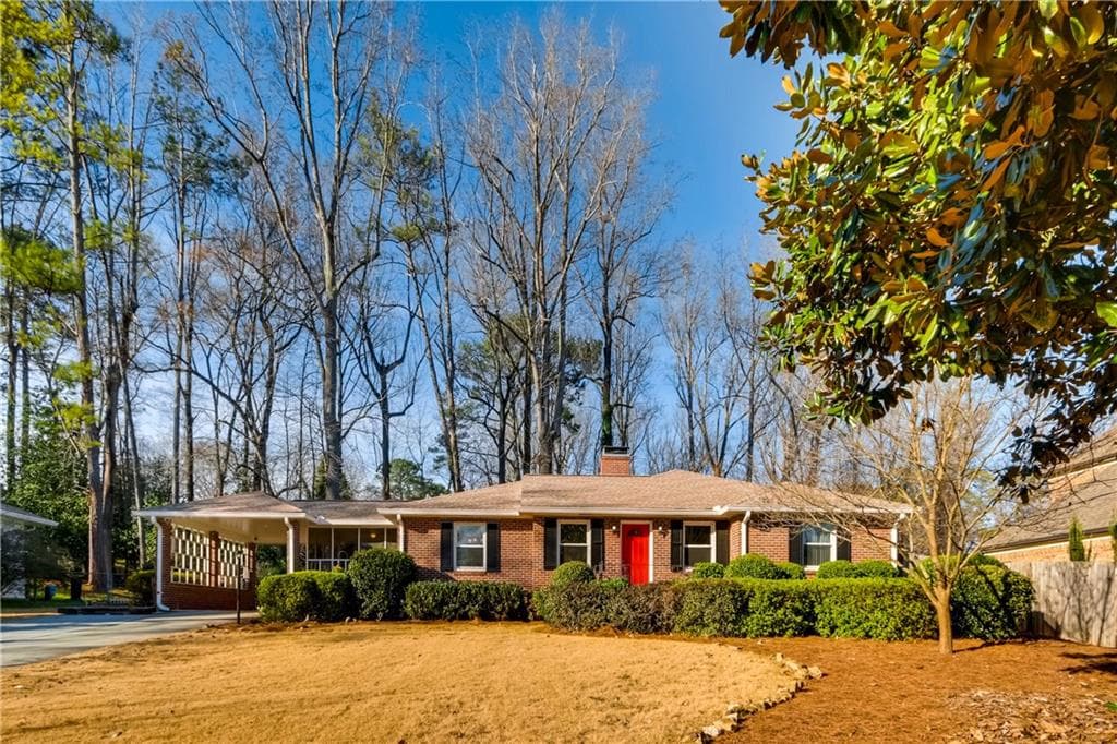 3 bedroom, 3 bathroom, 2,158 sq ft single family residence sold at 520 Carolwood Lane, Atlanta, GA 30342