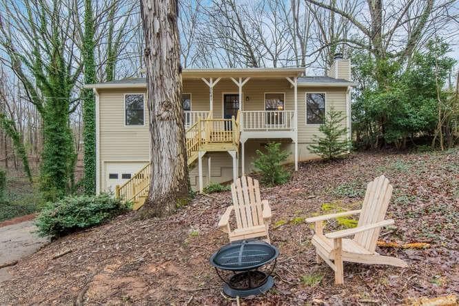 5641 Oak Grove Drive, Acworth, GA 30102 — most recent listing photo