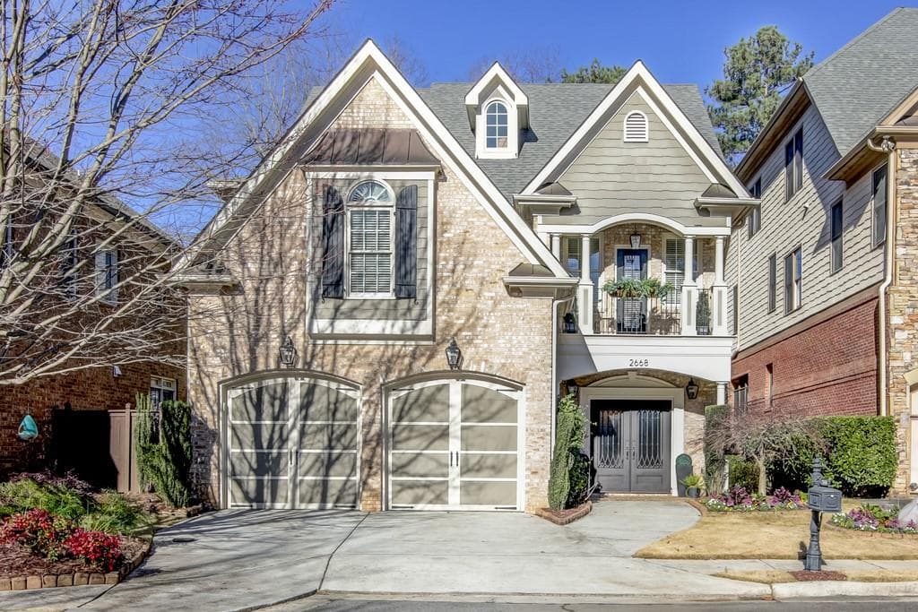 4 bedroom, 4 bathroom, 3,233 sq ft single family residence sold at 2668 Brickell Square, Atlanta, GA 30341