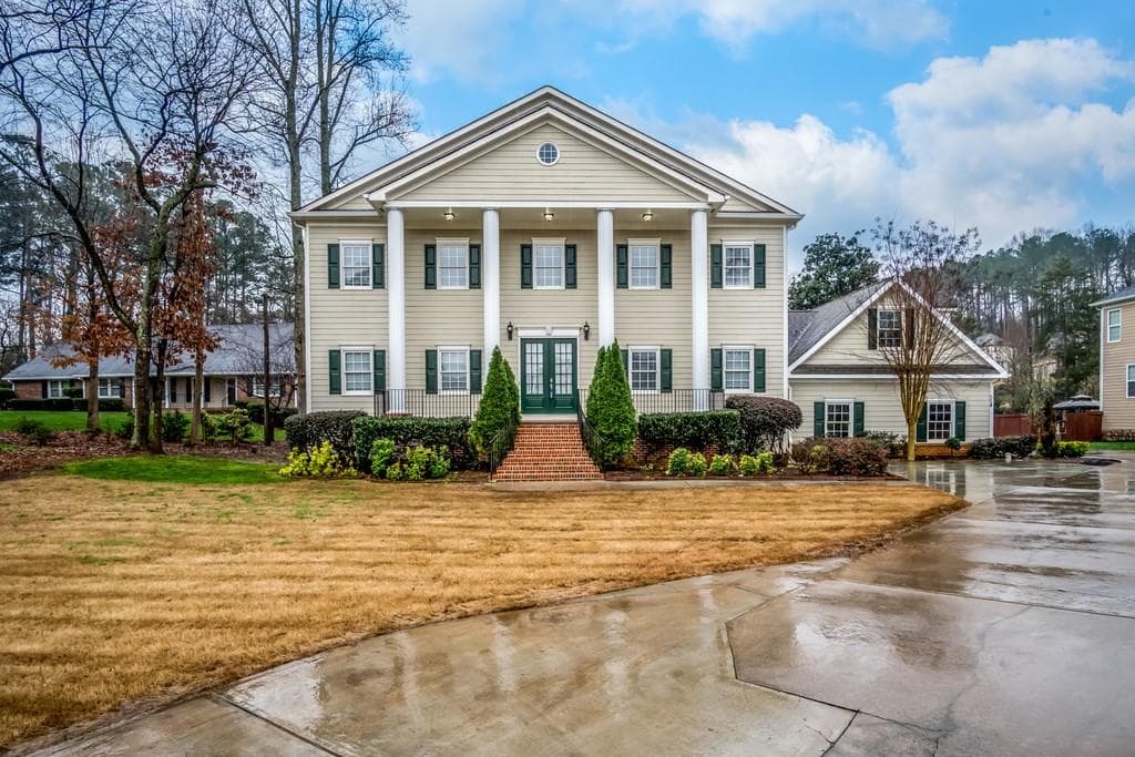 5 bedroom, 4 bathroom, 2,999 sq ft single family residence sold at 554 Pine Grove Road, Roswell, GA 30075