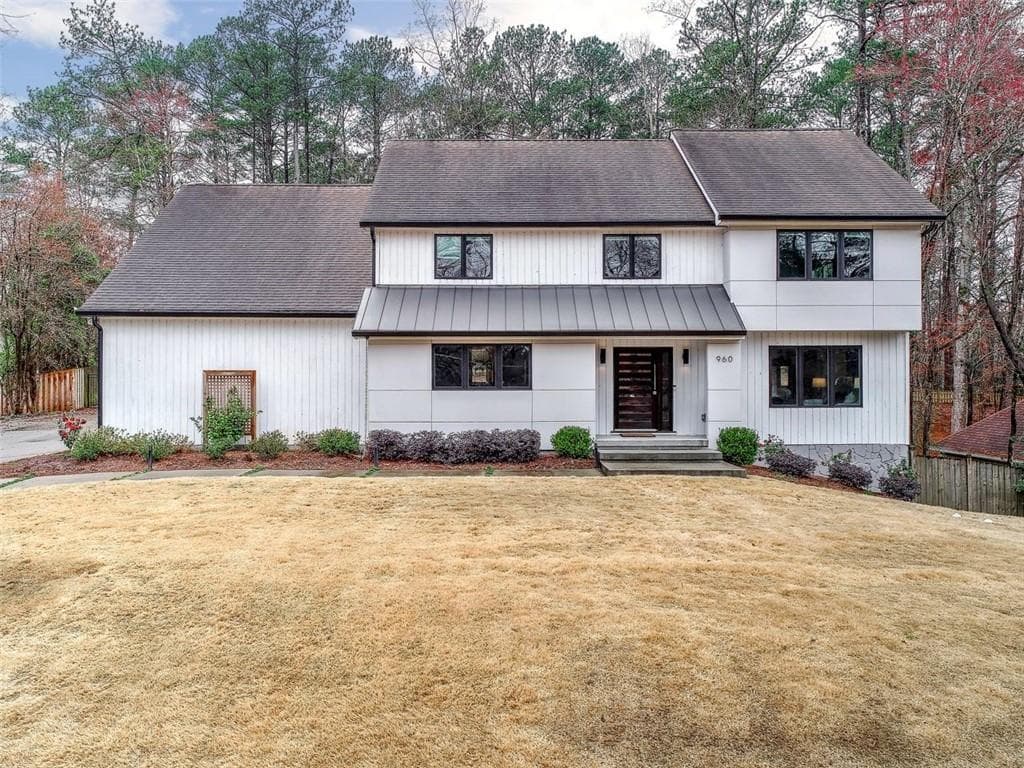 960 Ivy Falls Drive, Sandy Springs, GA 30328 — most recent listing photo