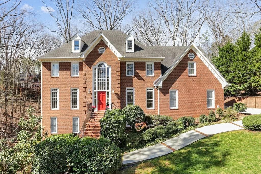 20 CLIFFSIDE Crossing, Sandy Springs, GA 30350 — most recent listing photo