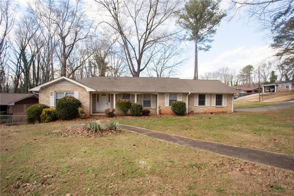 3 bedroom, 2 bathroom, 1,592 sq ft single family residence sold at 2545 Glenrock Drive, Decatur, GA 30032