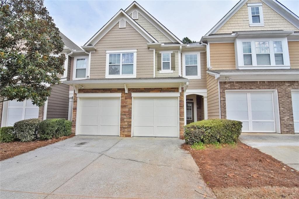 3 bedroom, 3 bathroom, 1,981 sq ft townhouse sold at 1911 Lake Heights Circle 1, Kennesaw, GA 30152