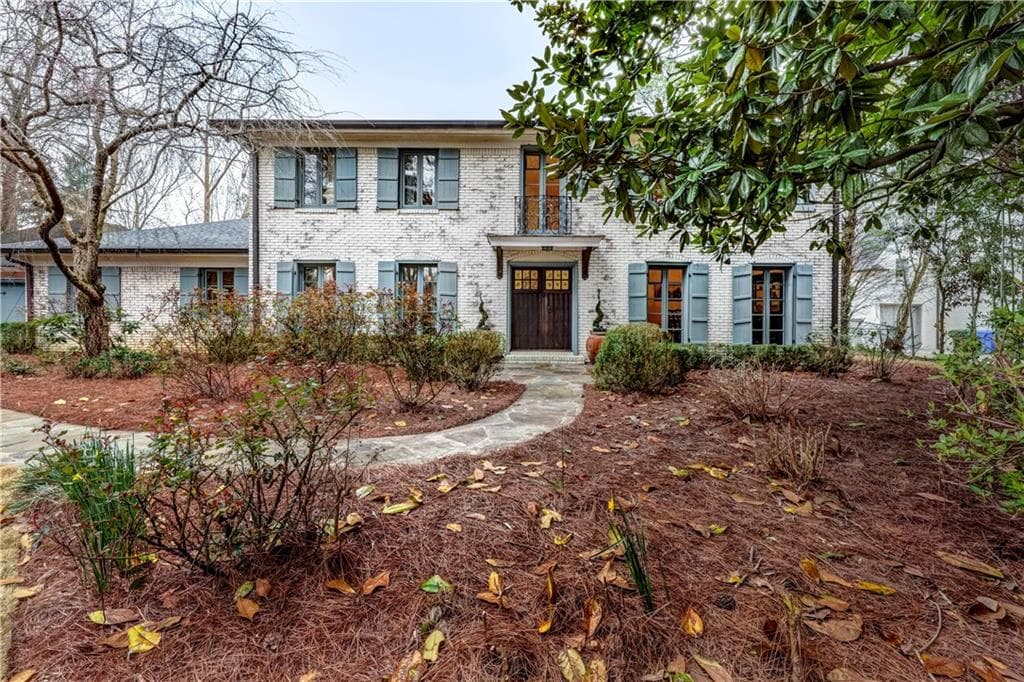 4 bedroom, 6 bathroom, 5,038 sq ft single family residence sold at 2510 Bohler Road, Atlanta, GA 30327