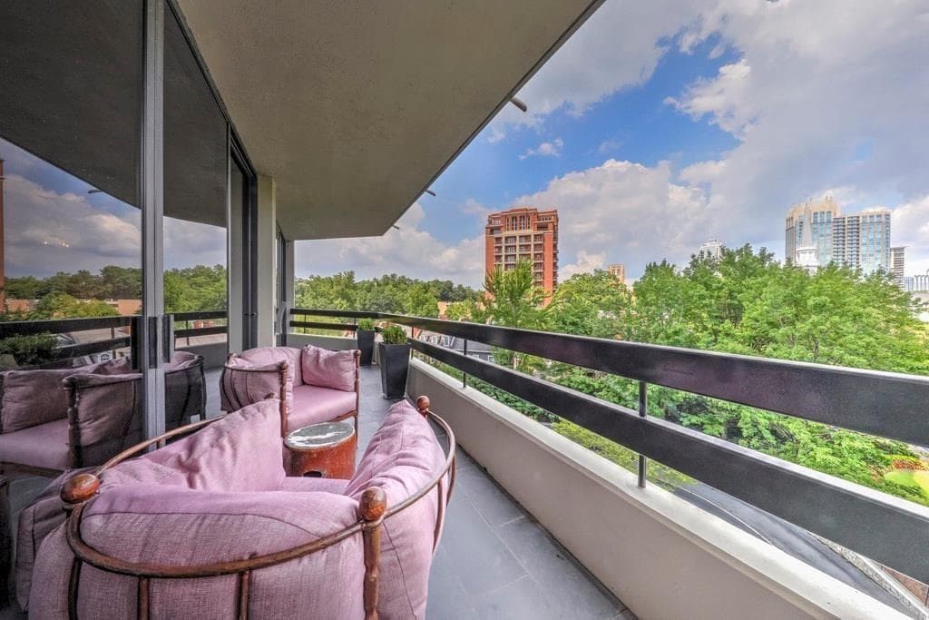 2660 Peachtree Road 8E, Atlanta, GA 30305 — most recent listing photo