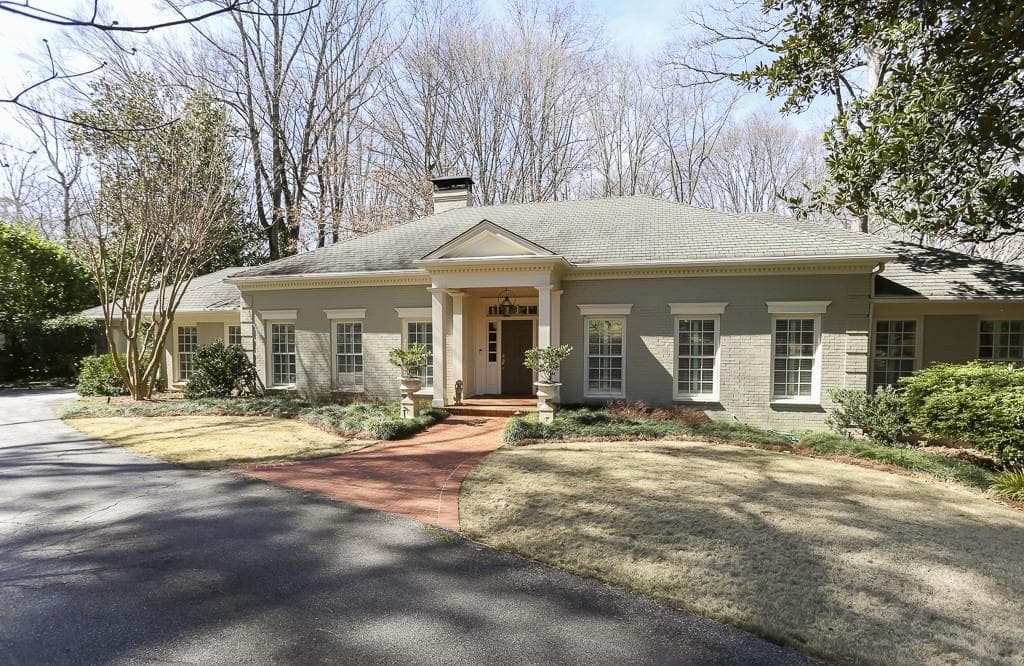 5 bedroom, 4 bathroom, 4,000 sq ft single family residence sold at 3620 Paces Valley Road, Atlanta, GA 30327