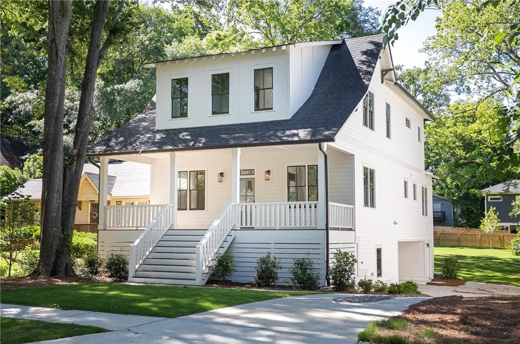 4 bedroom, 3 bathroom, 2,874 sq ft single family residence sold at 2711 Arbor Avenue, Atlanta, GA 30317