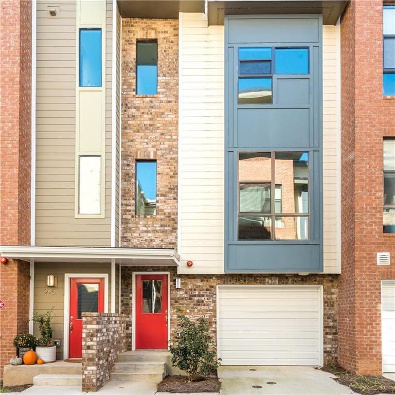993 Moda Drive, Atlanta, GA 30316 — most recent listing photo