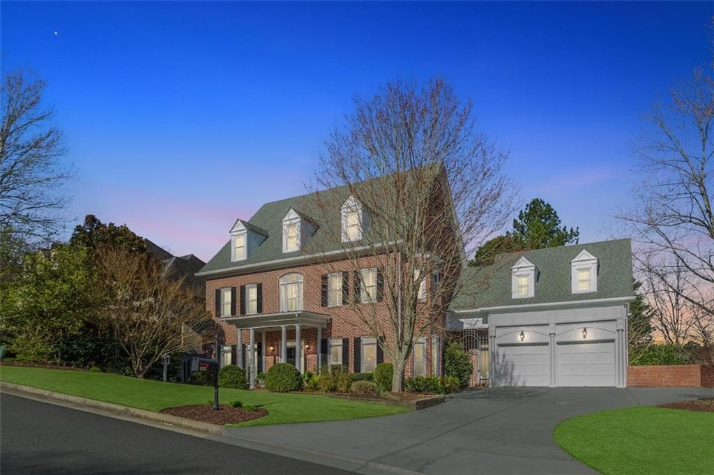 5 bedroom, 6 bathroom, 5,658 sq ft single family residence sold at 4520 Crestwicke Pointe, Atlanta, GA 30319