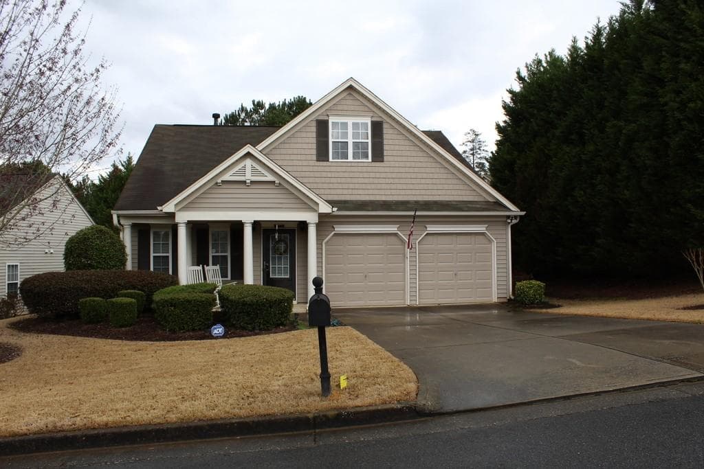 3 bedroom, 2 bathroom, 1,519 sq ft single family residence sold at 418 REDWOOD Trail, Canton, GA 30114