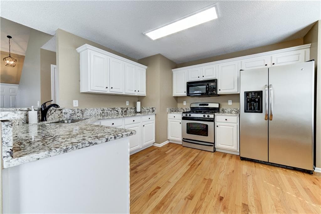 7025 SHADY OAK Lane, Cumming, GA 30040 — most recent listing photo