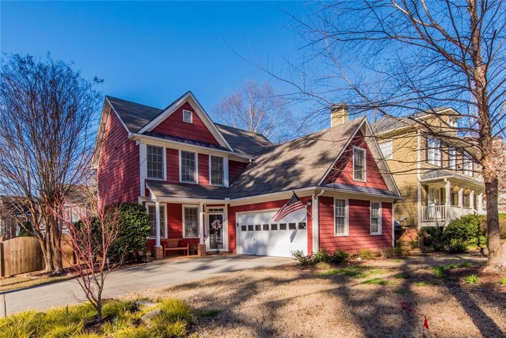 3 bedroom, 3 bathroom, 2,376 sq ft single family residence sold at 208 Pinehurst Street, Decatur, GA 30030