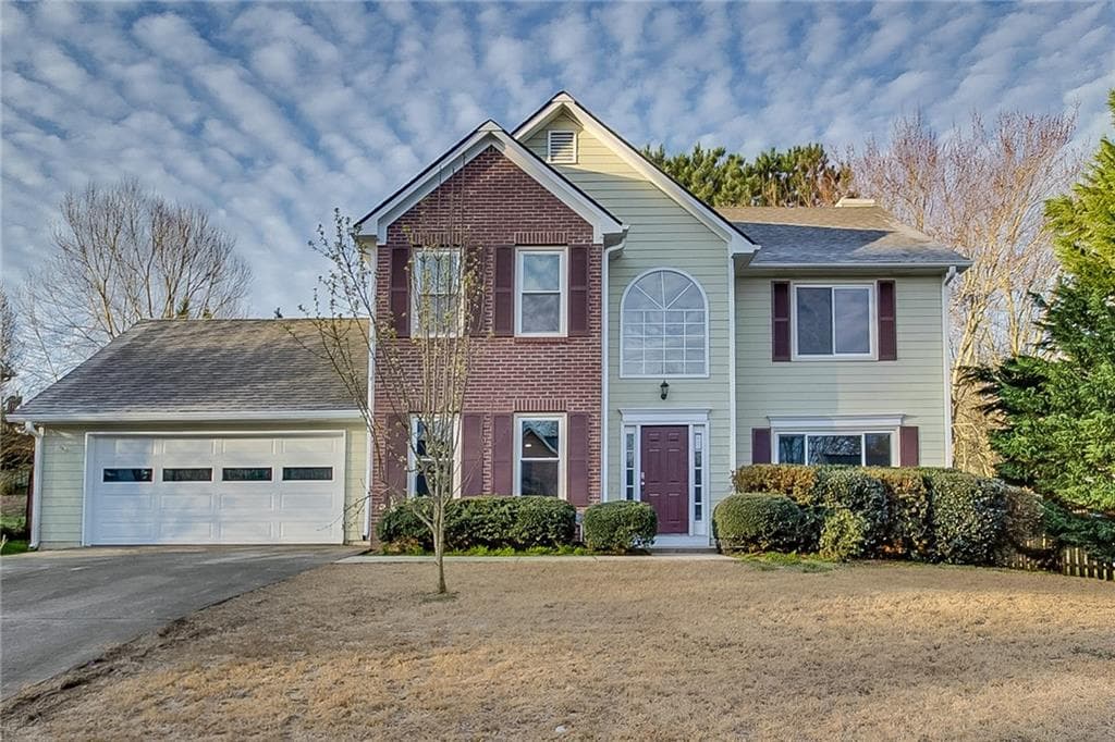 2579 Abbotts Glen Drive, Acworth, GA 30101 — most recent listing photo
