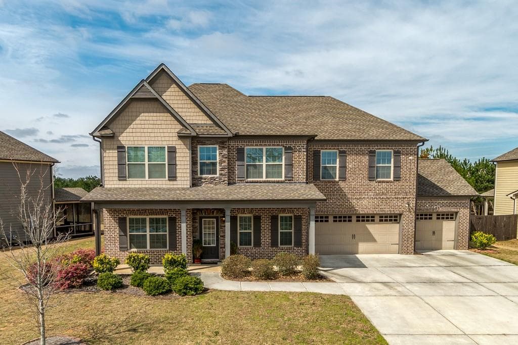 6 bedroom, 4 bathroom, 3,622 sq ft single family residence sold at 3056 HOLDEN SPRING Court, Dacula, GA 30019