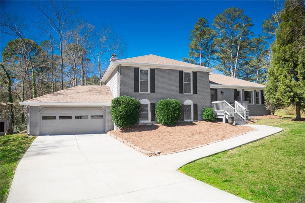 567 Council Bluff, Lilburn, GA 30047 — most recent listing photo