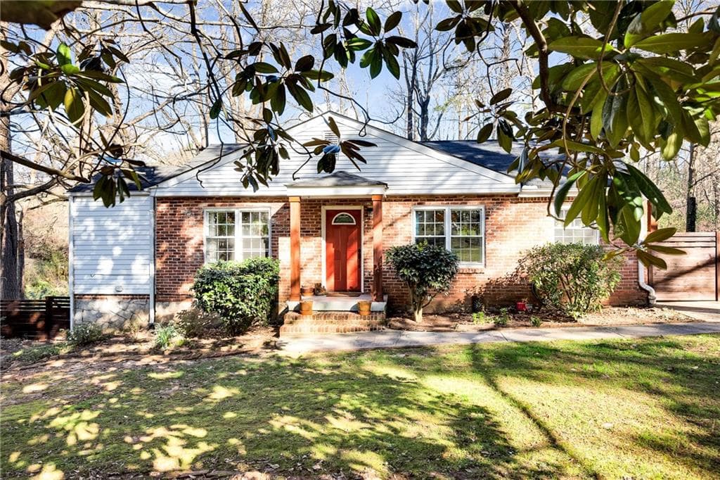 959 N Carter Road, Decatur, GA 30030 — most recent listing photo