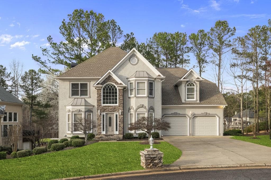 4 bedroom, 3 bathroom, 2,826 sq ft single family residence sold at 902 Valley Vista Lane, Woodstock, GA 30189