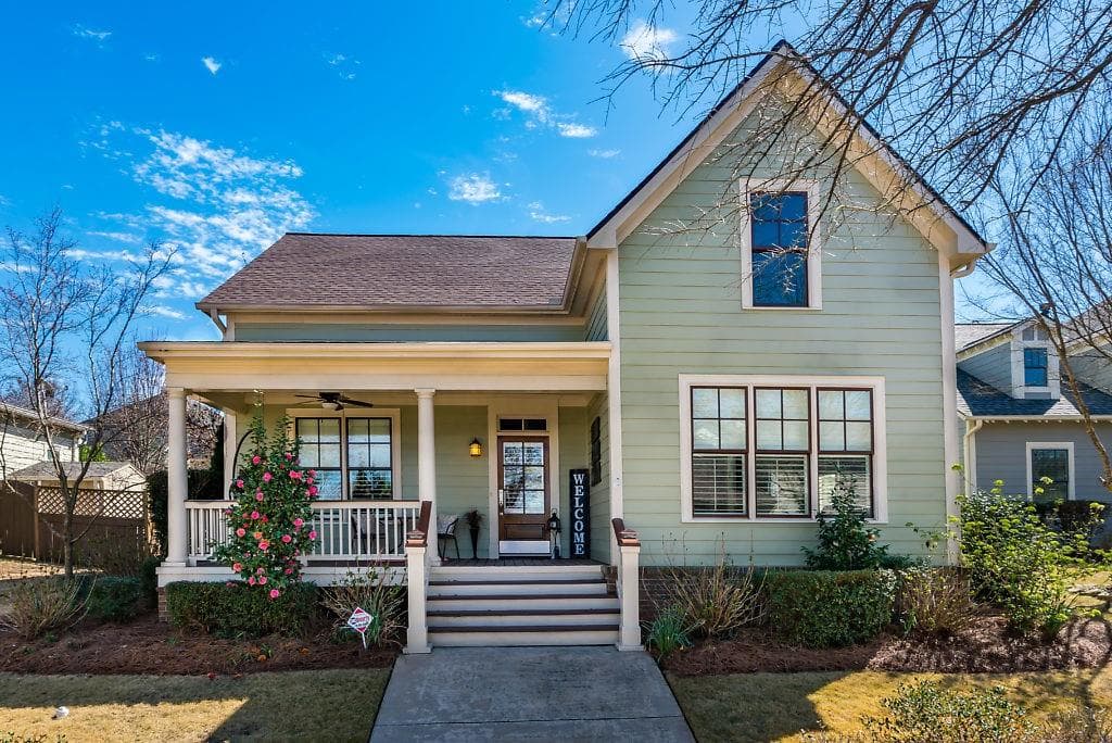 3 bedroom, 3 bathroom, 1,765 sq ft single family residence sold at 3245 Bakewell Street, Douglasville, GA 30135