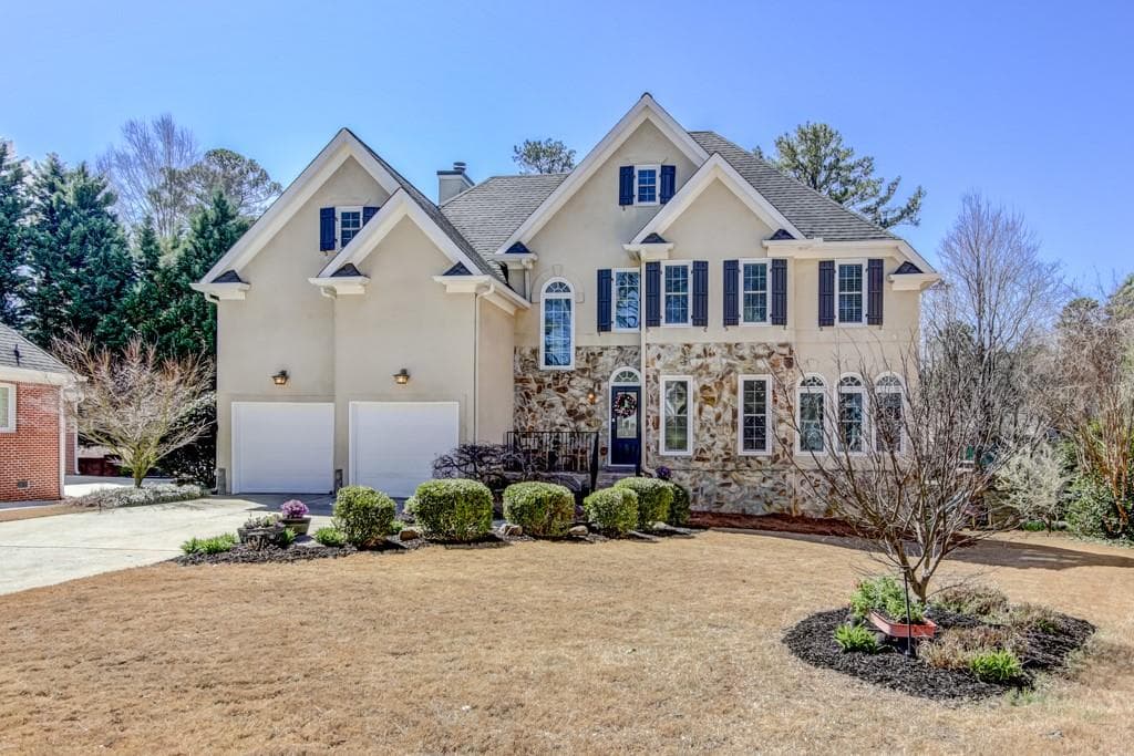 5 bedroom, 4 bathroom, 3,734 sq ft single family residence sold at 540 Fountain Oaks Way, Atlanta, GA 30342