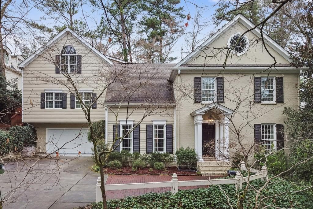 4 bedroom, 5 bathroom, 4,674 sq ft single family residence sold at 4250 Woodland Brook Drive, Atlanta, GA 30339