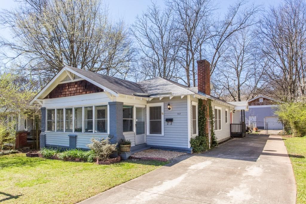2 bedroom, 2 bathroom, 1,577 sq ft single family residence sold at 917 Cherokee Avenue, Atlanta, GA 30315