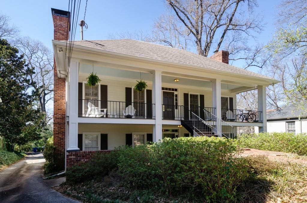 2 bedroom, 2 bathroom, 1,497 sq ft condominium sold at 1872 Wycliff Road C, Atlanta, GA 30309