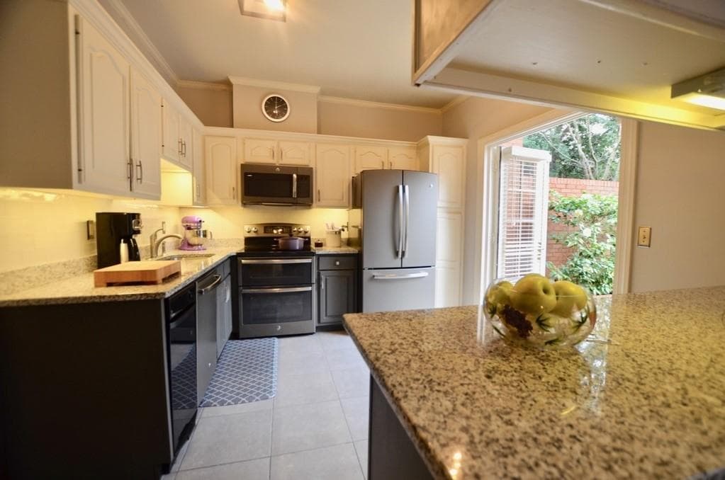 22 Lullwater Place 22, Atlanta, GA 30307 — most recent listing photo