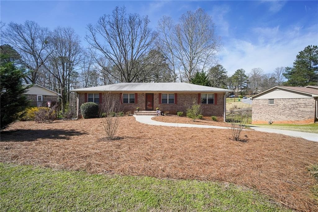 4274 Fawn Lane, Smyrna, GA 30082 — most recent listing photo