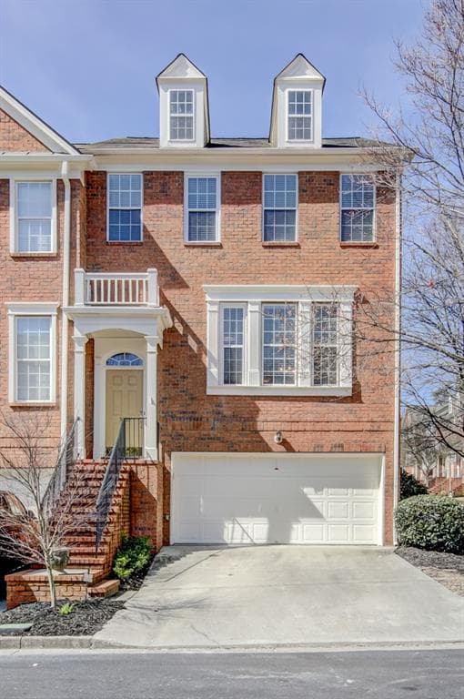 4 bedroom, 4 bathroom, 2,208 sq ft townhouse sold at 5050 FOXFIELD Lane, Atlanta, GA 30339