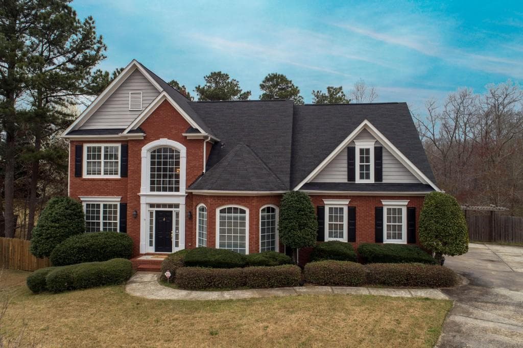 5 bedroom, 3 bathroom, 3,042 sq ft single family residence sold at 1424 Filigree Place, Dacula, GA 30019