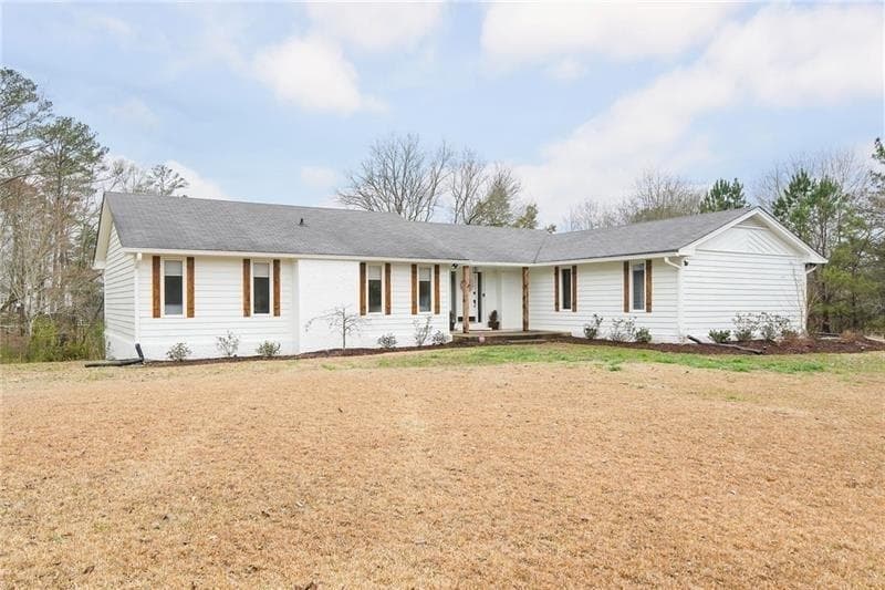 3 bedroom, 2 bathroom, 2,763 sq ft single family residence sold at 7774 Turner Road, Woodstock, GA 30188