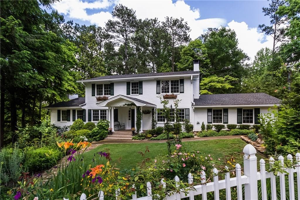 5585 Lake Island Drive, Sandy Springs, GA 30327 — most recent listing photo