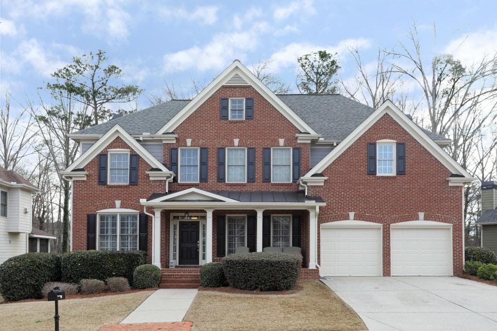 5 bedroom, 5 bathroom, 3,947 sq ft single family residence sold at 800 Southfield Lane, Milton, GA 30004
