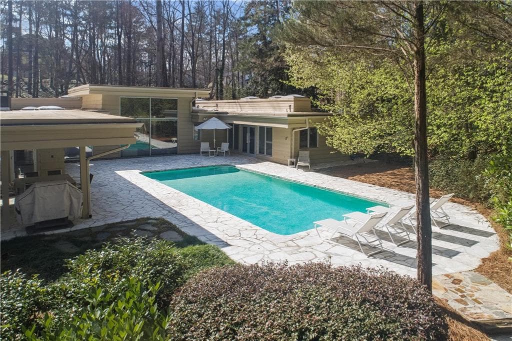 5635 Lake Island Drive, Sandy Springs, GA 30327 — most recent listing photo