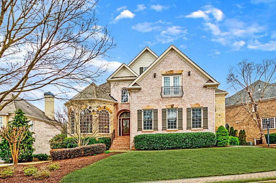 6 bedroom, 6 bathroom, 4,550 sq ft single family residence sold at 12790 Wyngate Trail, Alpharetta, GA 30005