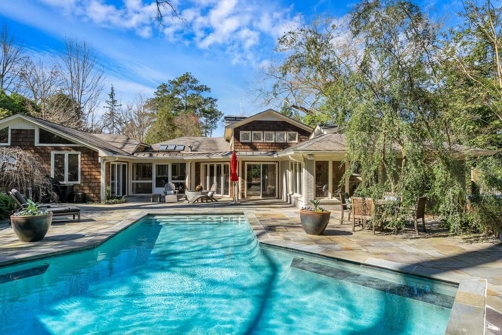 4 bedroom, 3 bathroom, 3,399 sq ft single family residence sold at 339 Robin Hood Road, Atlanta, GA 30309