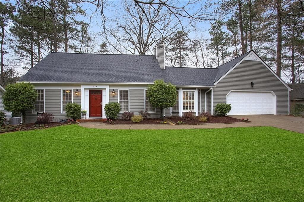 3 bedroom, 2 bathroom, 1,633 sq ft single family residence sold at 9215 Bluejack Lane, Roswell, GA 30076