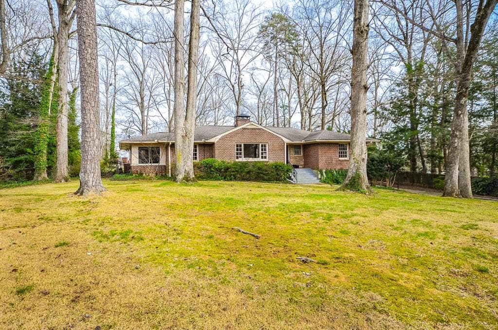 3 bedroom, 2 bathroom, 1,853 sq ft single family residence sold at 2216 Azalea Circle, Decatur, GA 30033