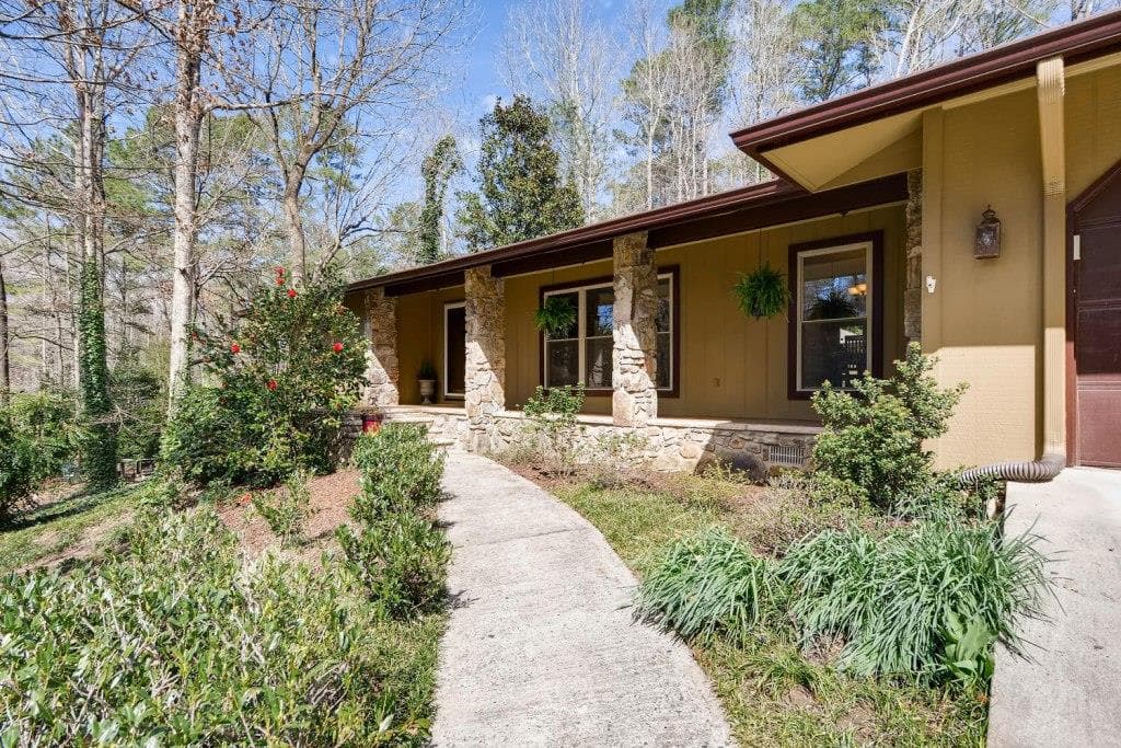 5215 Deering Trail, Marietta, GA 30068 — most recent listing photo