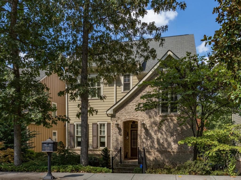 320 W Peachtree Street, Norcross, GA 30071 — most recent listing photo