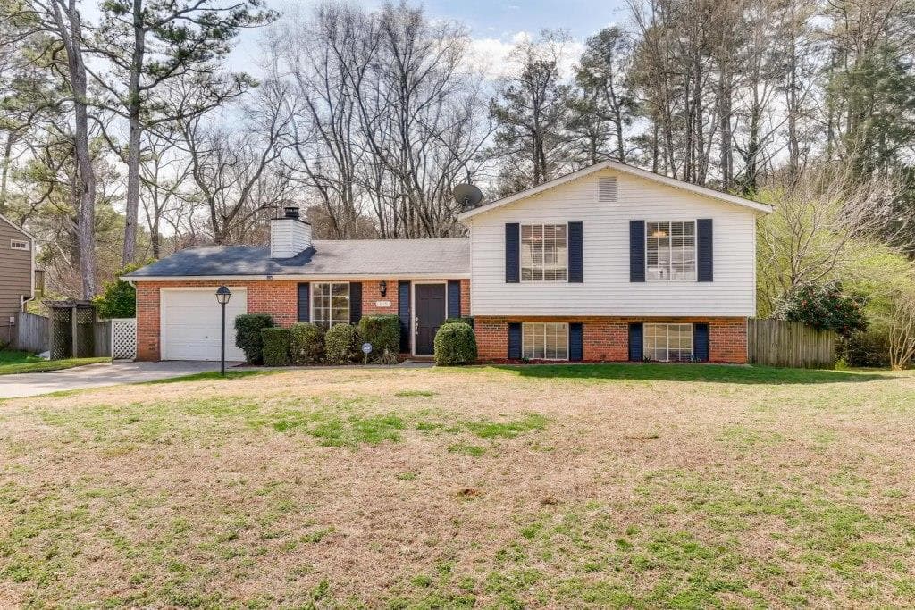 815 Waterbrook Court, Roswell, GA 30076 — most recent listing photo