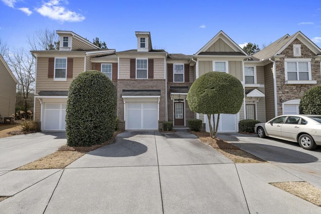 2045 Lakeshore Overlook Drive, Kennesaw, GA 30152 — most recent listing photo
