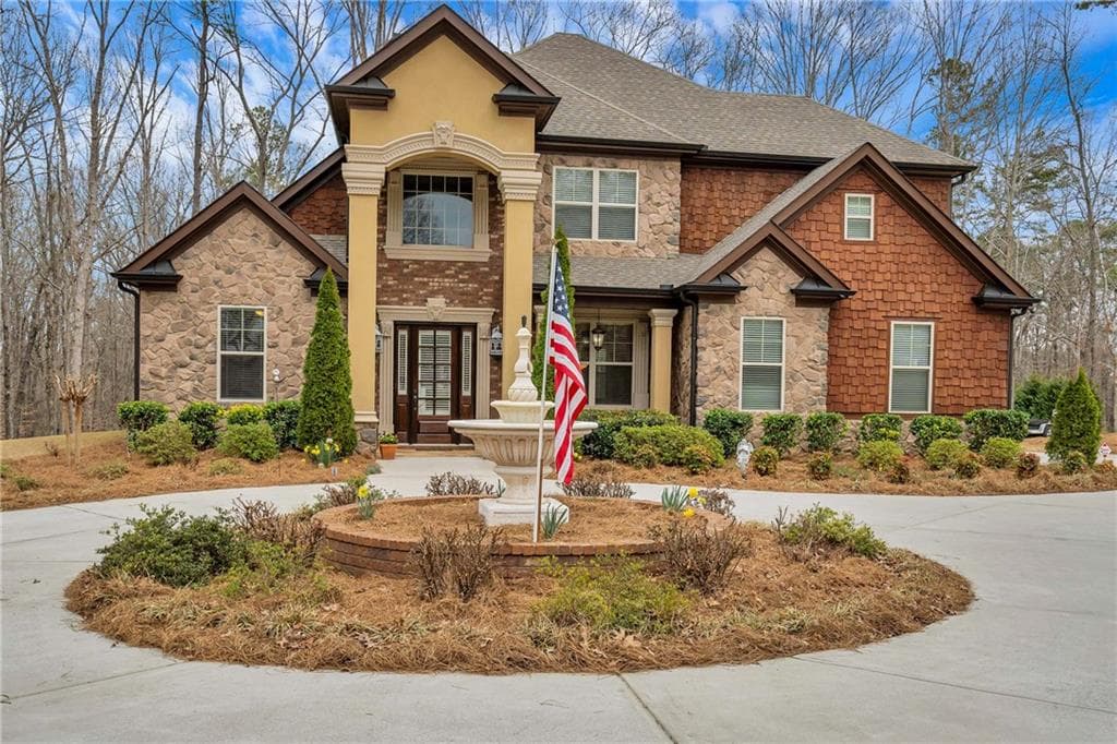4 bedroom, 4 bathroom, 3,015 sq ft single family residence sold at 692 Bailey Woods Road, Dacula, GA 30019