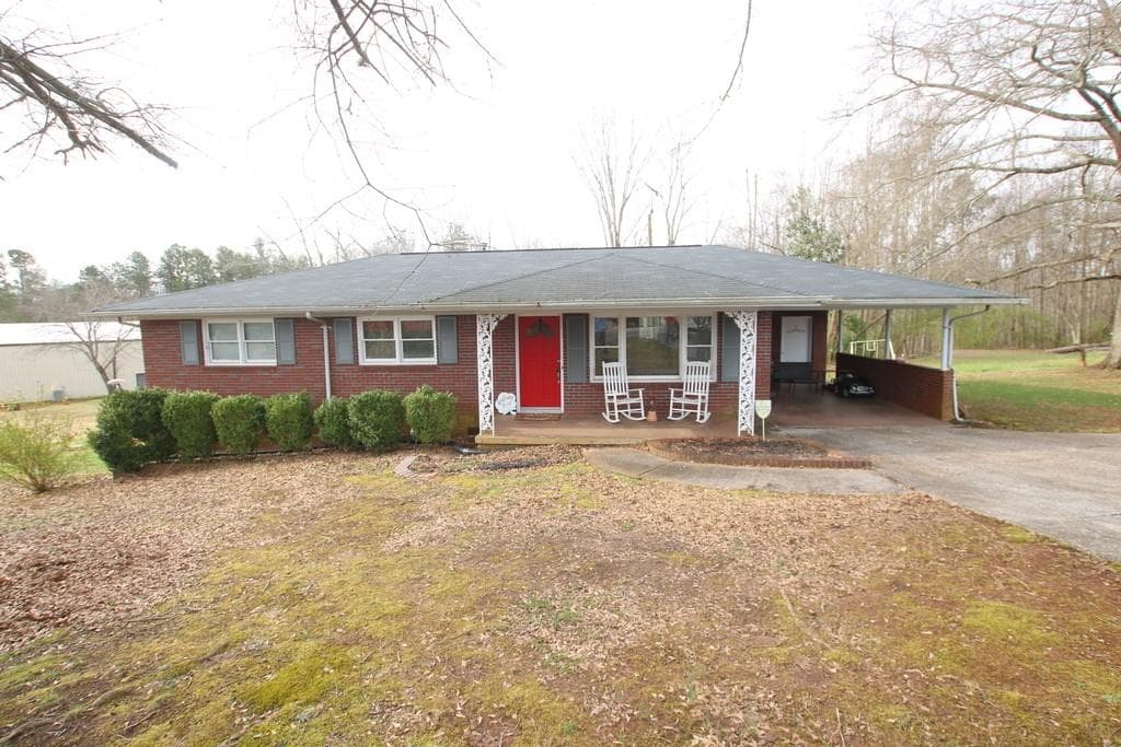 3 bedroom, 2 bathroom single family residence sold at 388 BETHEL TEMPLE Road, Demorest, GA 30535
