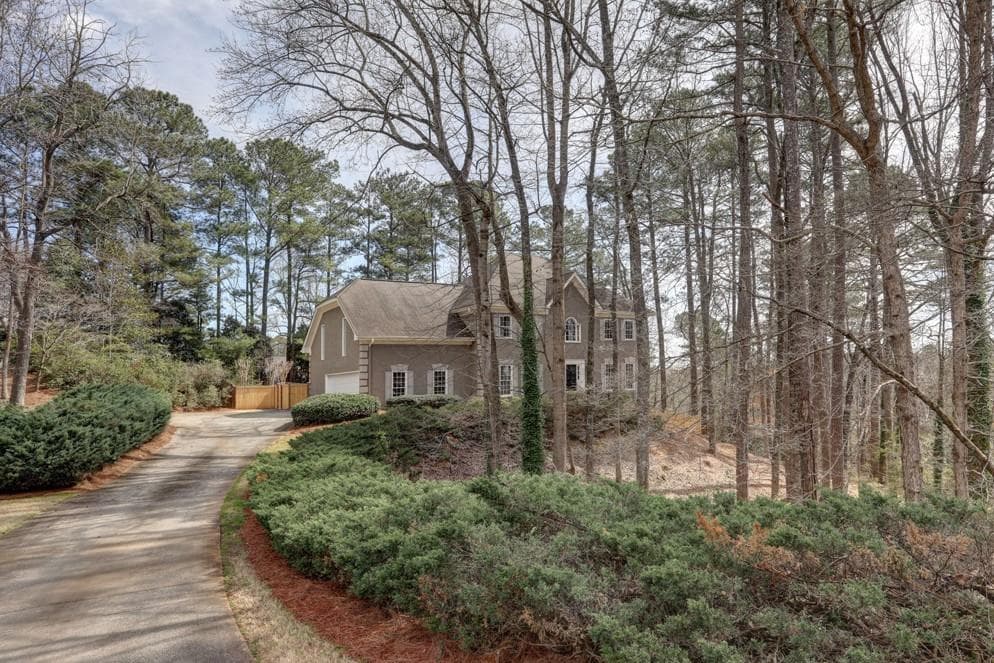 7635 Blandford Place, Sandy Springs, GA 30350 — most recent listing photo