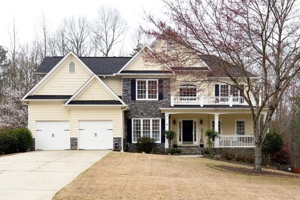 5 bedroom, 4 bathroom, 2,773 sq ft single family residence sold at 3968 Windgrove Crossing, Suwanee, GA 30024
