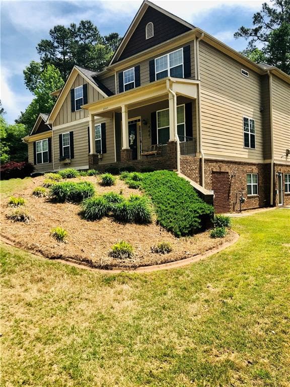 6 bedroom, 5 bathroom, 5,019 sq ft single family residence sold at 6605 ASHEBROOKE Drive, Douglasville, GA 30135